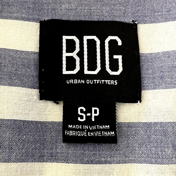 BDG Stevie Spliced Button Down Shirt Short Sleeve Relaxed Blue Womens Small - Picture 9 of 12